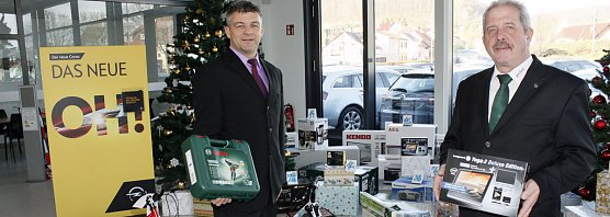 Sch&ouml;ne Bescherung (Foto:  Fischer/Autohaus Peter)