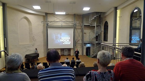 Rolf Herricht in der Cruciskirche (Foto: Edith Baars)
