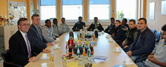 Brot und Lohn ist die beste Integration (Foto: Karl-Heinz Herrmann)