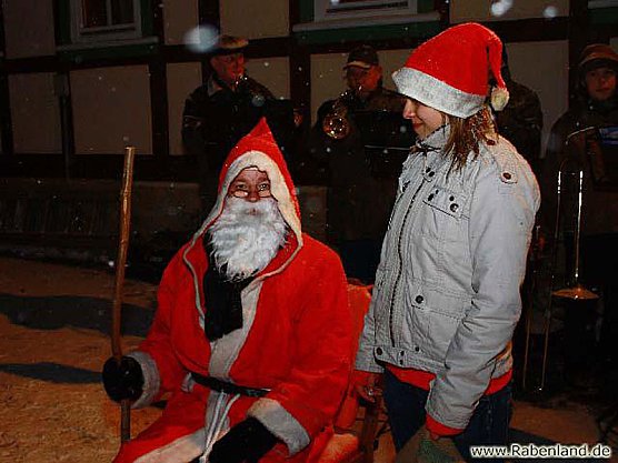 Weihnachtskonzert in Holzsußra (Foto: Privat) Weihnachtskonzert in Holzsußra (Foto: Privat)