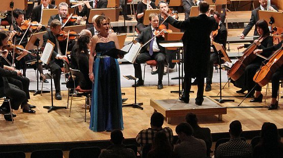 White Christmas in Sondershausen (Foto: Karl-Heinz Herrmann) White Christmas in Sondershausen (Foto: Karl-Heinz Herrmann)