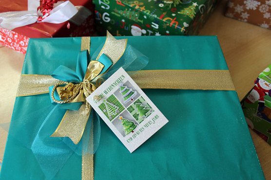 Weihnachtspäckchen an Asylbewerber (Foto: Karl-Heinz Herrmann) Weihnachtspäckchen an Asylbewerber (Foto: Karl-Heinz Herrmann)