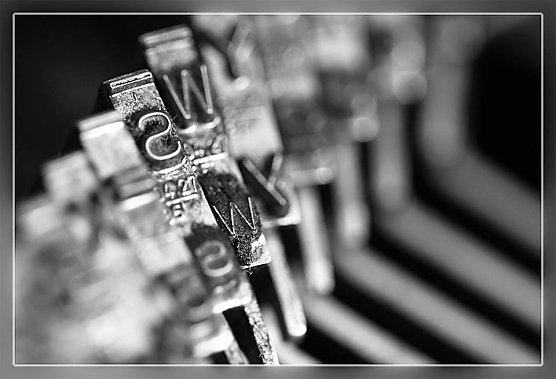 Olaf Telle weiter in der Studiogalerie (Foto: Olaf Telle)