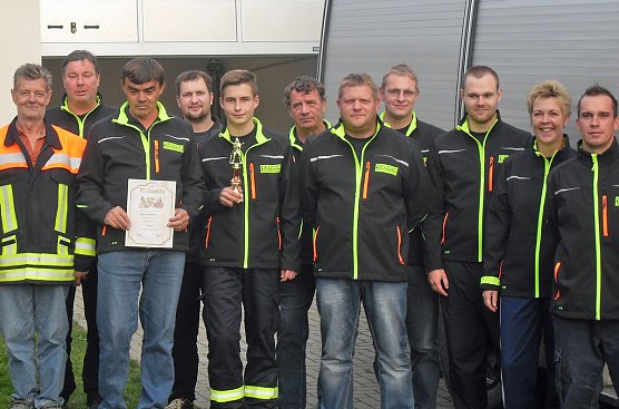 FFW Wasserthaleben blickt auf ereignisreiches Jahr (Foto: FFW Wasserthaleben) FFW Wasserthaleben blickt auf ereignisreiches Jahr (Foto: FFW Wasserthaleben)