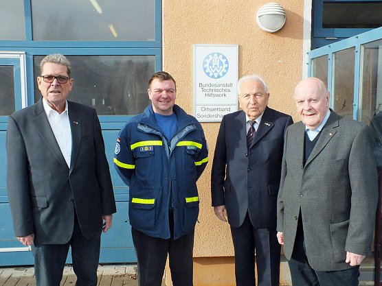 Ganz sch&ouml;n was los beim Technischen Hilfswerk... (Foto: Steffen Zeuner)