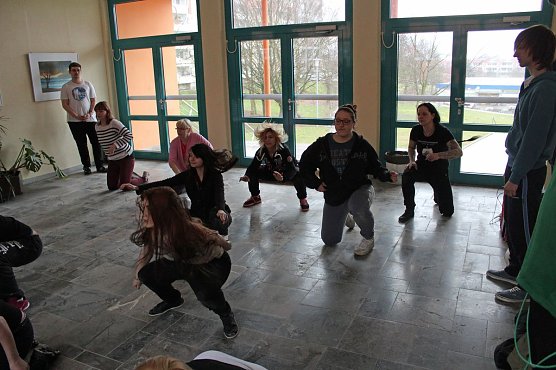 Viele Interessenten kamen zum Schulbesuch (Foto: Karl-Heinz Herrmann)