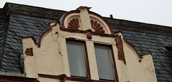 Sanieren, abrei&szlig;en oder einst&uuml;rzen lassen? (Foto: Karl-Heinz Herrmann)