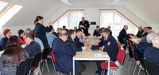 Nicht alles eitel Sonnenschein bei der FFW (Foto: Karl-Heinz Herrmann)