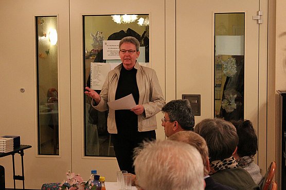 Buchlesung mit Pau (Foto: Karl-Heinz Herrmann) Buchlesung mit Pau (Foto: Karl-Heinz Herrmann)