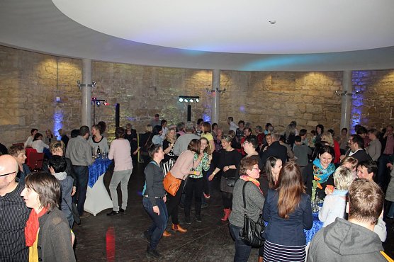 Stimmung im Achteckhaus (Foto: Karl-Heinz Herrmann)