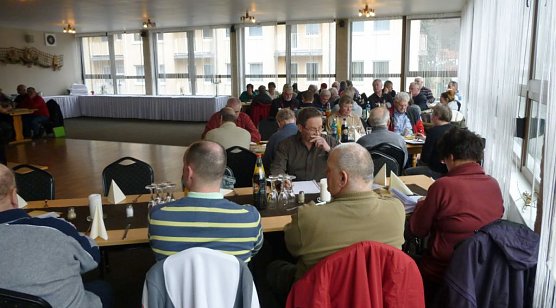 1. Gesamtvorstand der Gartenfreunde tagte (Foto: Karl-Heinz Herrmann) 1. Gesamtvorstand der Gartenfreunde tagte (Foto: Karl-Heinz Herrmann)