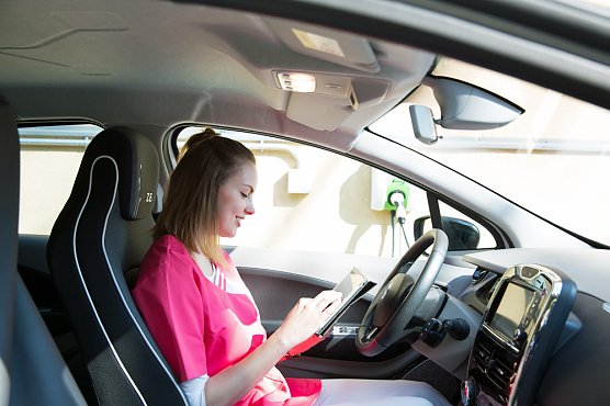 Ambulante Pflegedienste werden wirtschaftlich elektromobil (Foto: Tyton) Ambulante Pflegedienste werden wirtschaftlich elektromobil (Foto: Tyton)