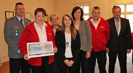 Spendenmittel aus dem Neujahrsempfang 2016 (Foto: Karl-Heinz Herrmann)