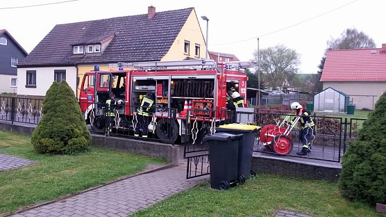 Glück im Unglück (Foto: FFW Wasserthaleben) Glück im Unglück (Foto: FFW Wasserthaleben)