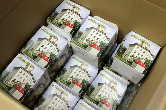 Gewinner gezogen (Foto: Karl-Heinz Herrmann)