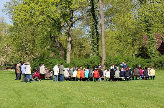 Mit Gottesdiensten Himmelfahrtstag eingeleitet (Foto: Karl-Heinz Herrmann) Mit Gottesdiensten Himmelfahrtstag eingeleitet (Foto: Karl-Heinz Herrmann)