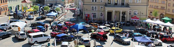 Autos &uuml;ber Autos und mehr (Foto: Karl-Heinz Herrmann)