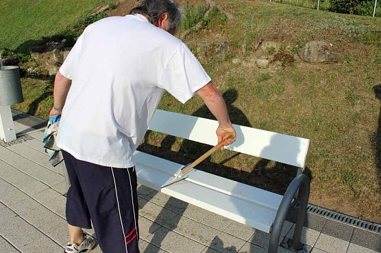 Nach Reparatur Freibadsaison gestartet (Foto: Karl-Heinz Herrmann)