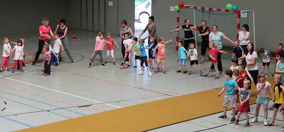 Alle sind "Fit f&uuml;r die Schule" (Foto: Karl-Heinz Herrmann)