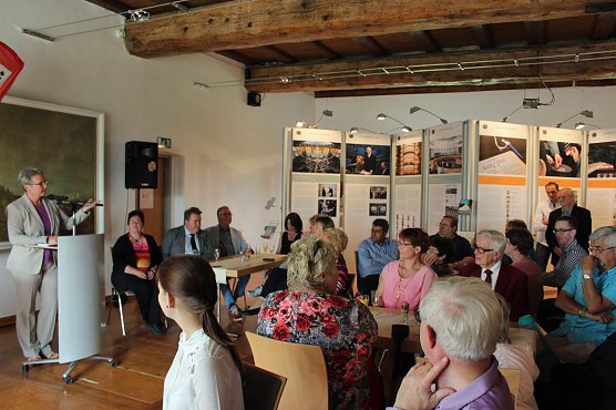 Die teuersten Fl&uuml;chtlinge sind die Steuerfl&uuml;chlinge (Foto: Karl-Heinz Herrmann)