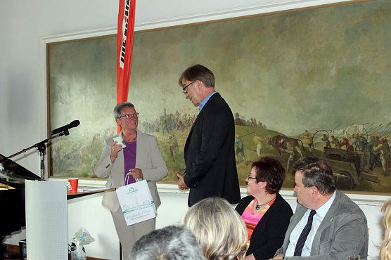 Die teuersten Fl&uuml;chtlinge sind die Steuerfl&uuml;chlinge (Foto: Karl-Heinz Herrmann)