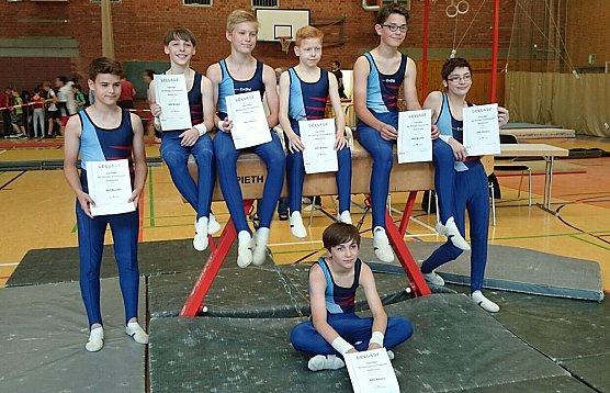 Finale Jugendliga - Männer im Turnen (Foto: Sv Glückauf Sondershausen) Finale Jugendliga - Männer im Turnen (Foto: Sv Glückauf Sondershausen)