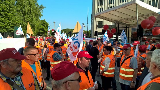 Auch Gewerkschafter aus dem Kyffh&auml;userkreis dabei (Foto: DGB Kyffh&auml;userkreis)