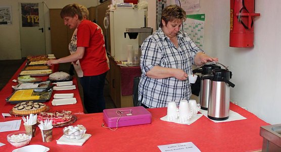 Unwettereinsatz auf Feuerwehrfest in Bebra (Foto: Karl-Heinz Herrmann) Unwettereinsatz auf Feuerwehrfest in Bebra (Foto: Karl-Heinz Herrmann)