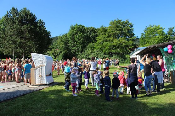 Generalprobe im Bad war Klasse (Foto: Karl-Heinz Herrmann) Generalprobe im Bad war Klasse (Foto: Karl-Heinz Herrmann)