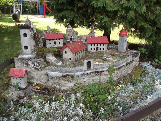 WB 4 besuchte Kleine Wartburg in Clingen (Foto: Thomas Leipold)