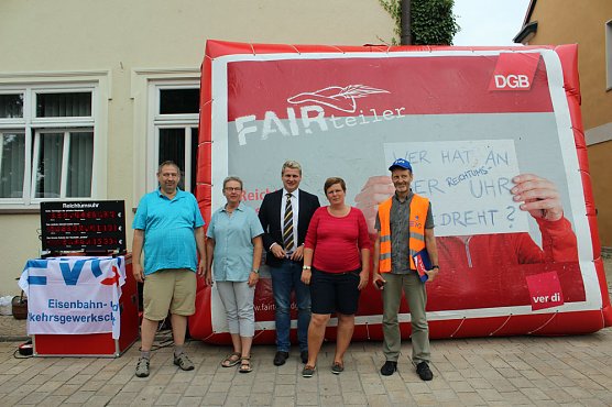 DGB informiert zur Frage Steuergerechtigkeit (Foto: Karl-Heinz Herrmann) DGB informiert zur Frage Steuergerechtigkeit (Foto: Karl-Heinz Herrmann)