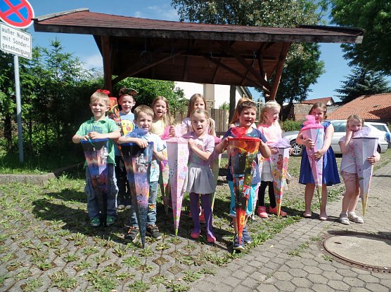 Die Schule ist ein Wunderhaus (Foto: Team Flohkiste)