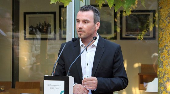 Schlechte Nachrichten vom Kyffhäuser (Foto: Karl-Heinz Herrmann) Schlechte Nachrichten vom Kyffhäuser (Foto: Karl-Heinz Herrmann)