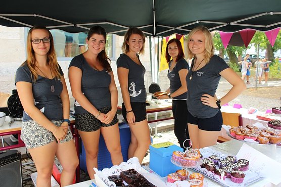 Was f&uuml;r ein Andrang beim Schulfest! (Foto: Karl-Heinz Herrmann)