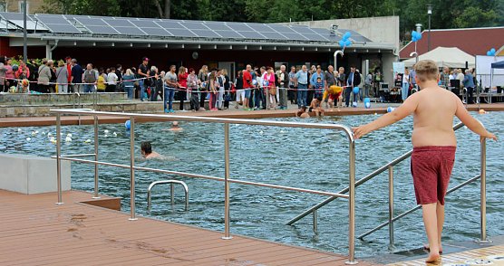 Jubil&auml;umsbesucher in Bad Frankenhausen (Foto: Karl-Heinz Herrmann)