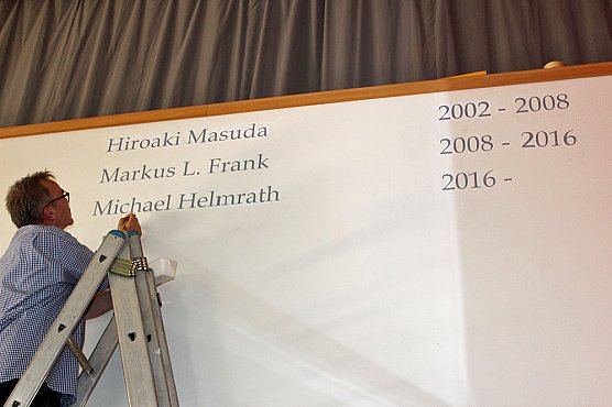 Letzter Pinselstrich (Foto: Karl-Heinz Herrmann) Letzter Pinselstrich (Foto: Karl-Heinz Herrmann)