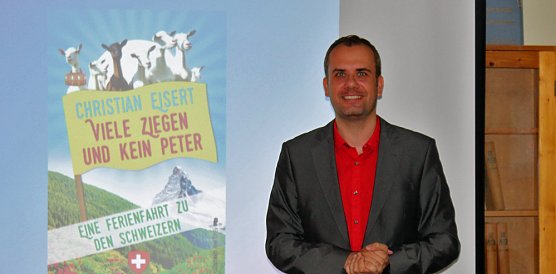 Wieder interessante Lesung mit Eisert (Foto: Karl-Heinz Herrmann)