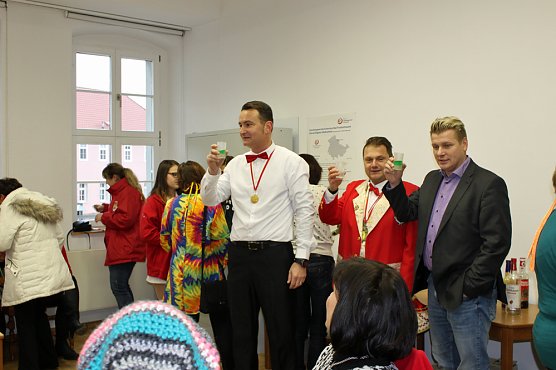 Im Handstreich B&uuml;rgermeistersitz erobert (Foto: Karl-Heinz Herrmann)