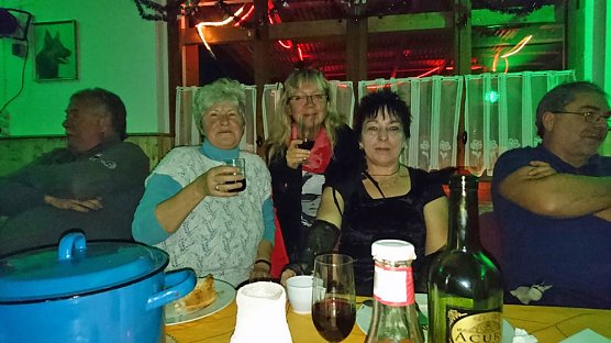 Halloween auf dem Hundeplatz (Foto: Privat)