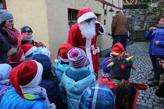 Der Weihnachtsmann kam nach Jechaburg (Foto: Karl-Heinz Herrmann)