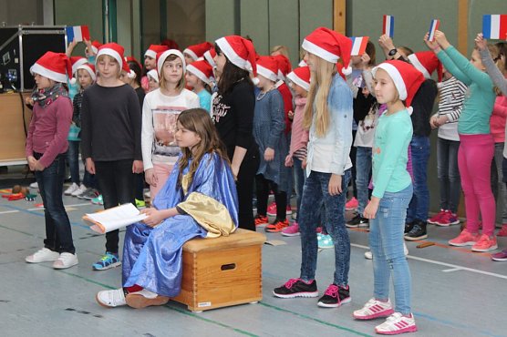 Weihnachtsmusical in der Talstra&szlig;e (Foto: Karl-Heinz Herrmann)