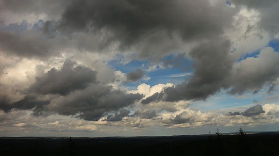 Wetterbild (Foto: Angelo Glashagel) Wetterbild (Foto: Angelo Glashagel)