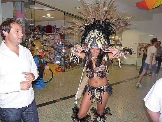 Karibische Einkaufsnacht (Foto: Karl-Heinz Herrmann)