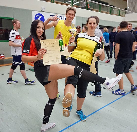 Volleyb&auml;lle flogen zum Neujahrsturnier (Foto: Stefan Siering)