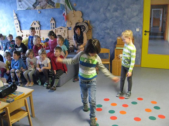 Verkehrssicherheitstag in der Kita Wippergärtchen (Foto: Bernd Müller) Verkehrssicherheitstag in der Kita Wippergärtchen (Foto: Bernd Müller)