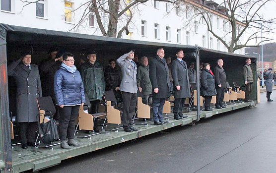 Wieder Lehrgangsteilnehmer vereidigt (Foto: Karl-Heinz Herrmann)