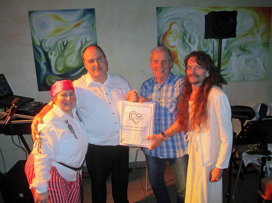 Mit Sir Henri auf Seefahrt (Foto: Ina R&ouml;mer)