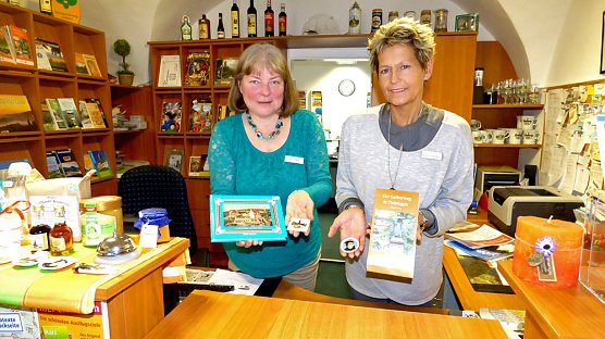 Neue Souvenirs erh&auml;ltlich (Foto: Stadtmarketing Bad Frankenhausen)