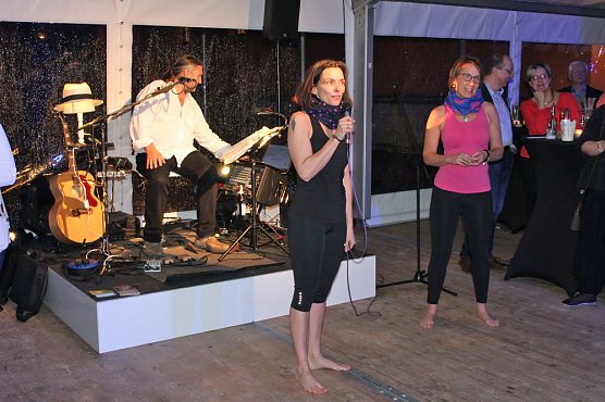 Bei der Party stand man Kopf (Foto: Karl-Heinz Herrmann)