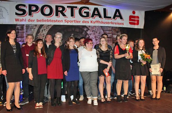 Beliebteste Sportler des Kyffhäuserkreises 2016/17 (Foto: Karl-Heinz Herrmann) Beliebteste Sportler des Kyffhäuserkreises 2016/17 (Foto: Karl-Heinz Herrmann)
